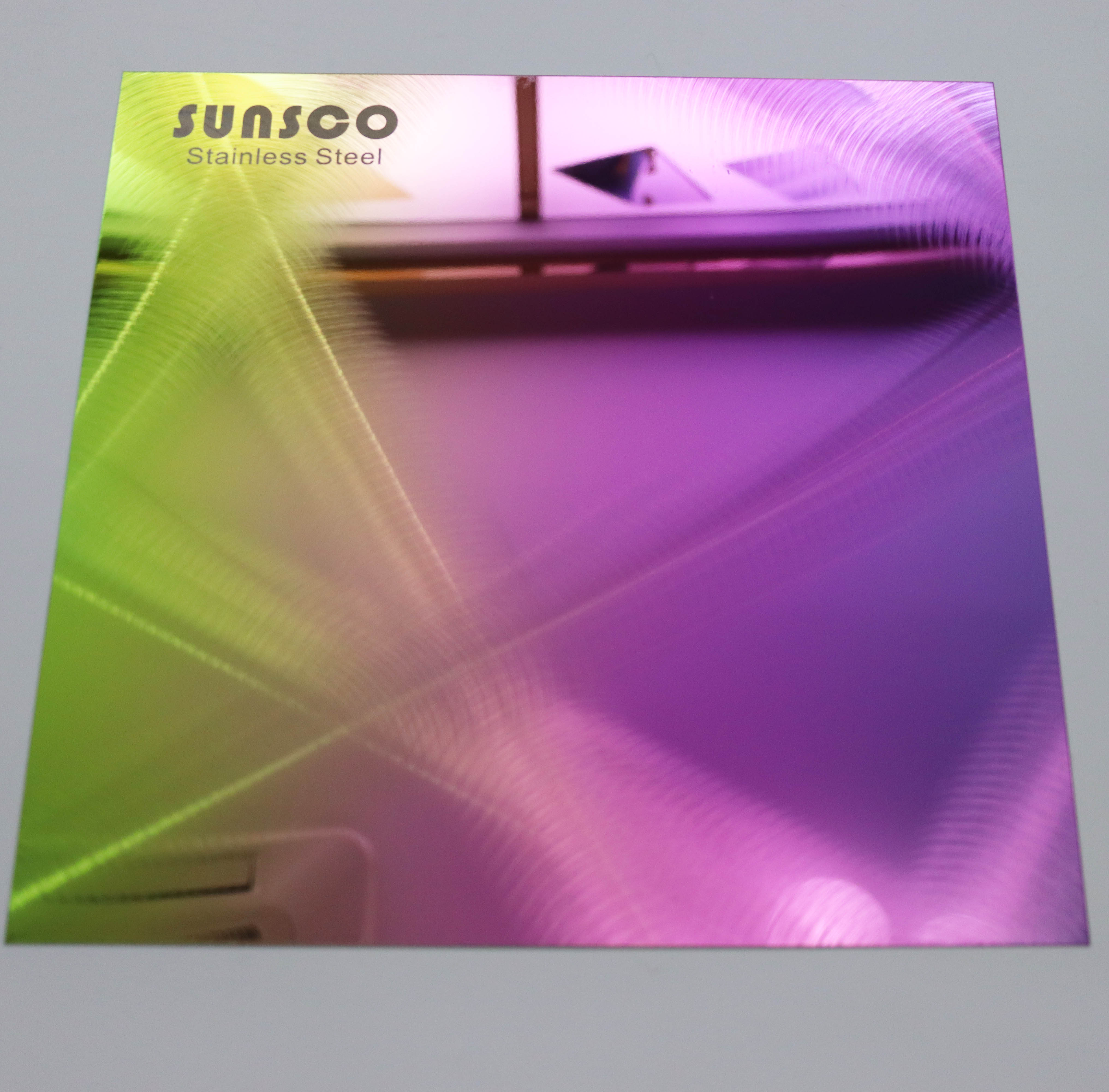 Laser pattern colorful stainless steel sheets.