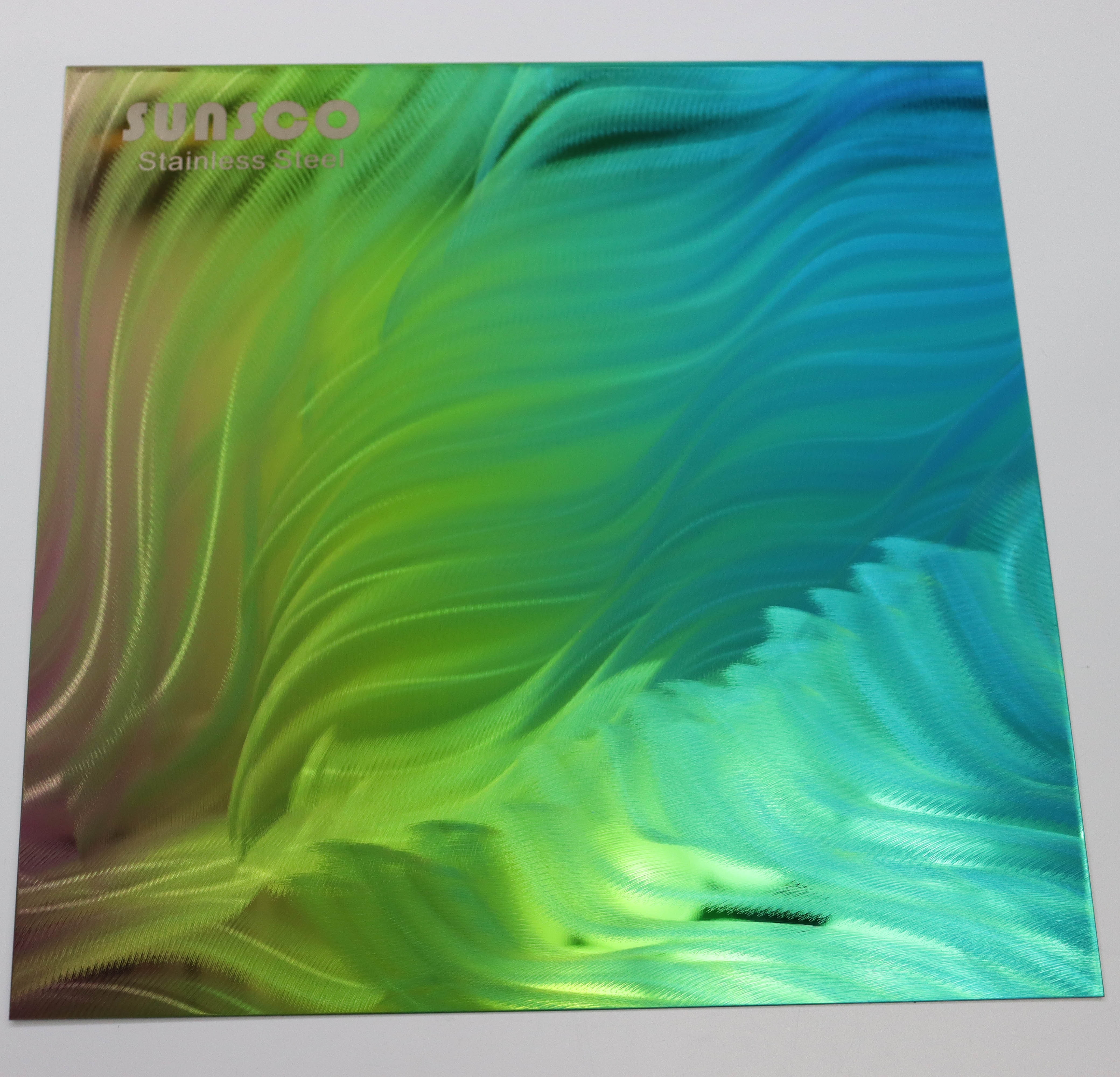 Laser pattern colorful stainless steel sheets.